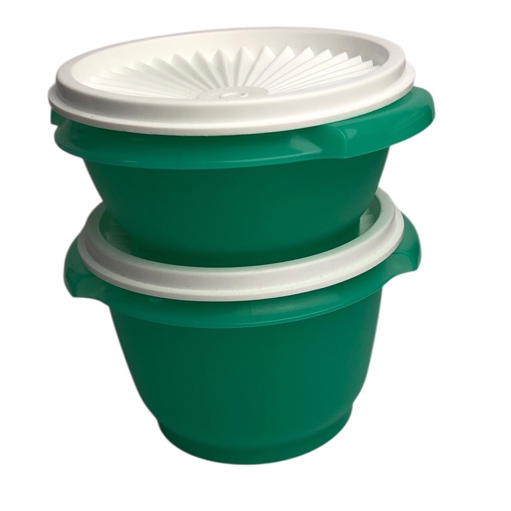 Tupperware Servalier Green and White Stackable Bowls